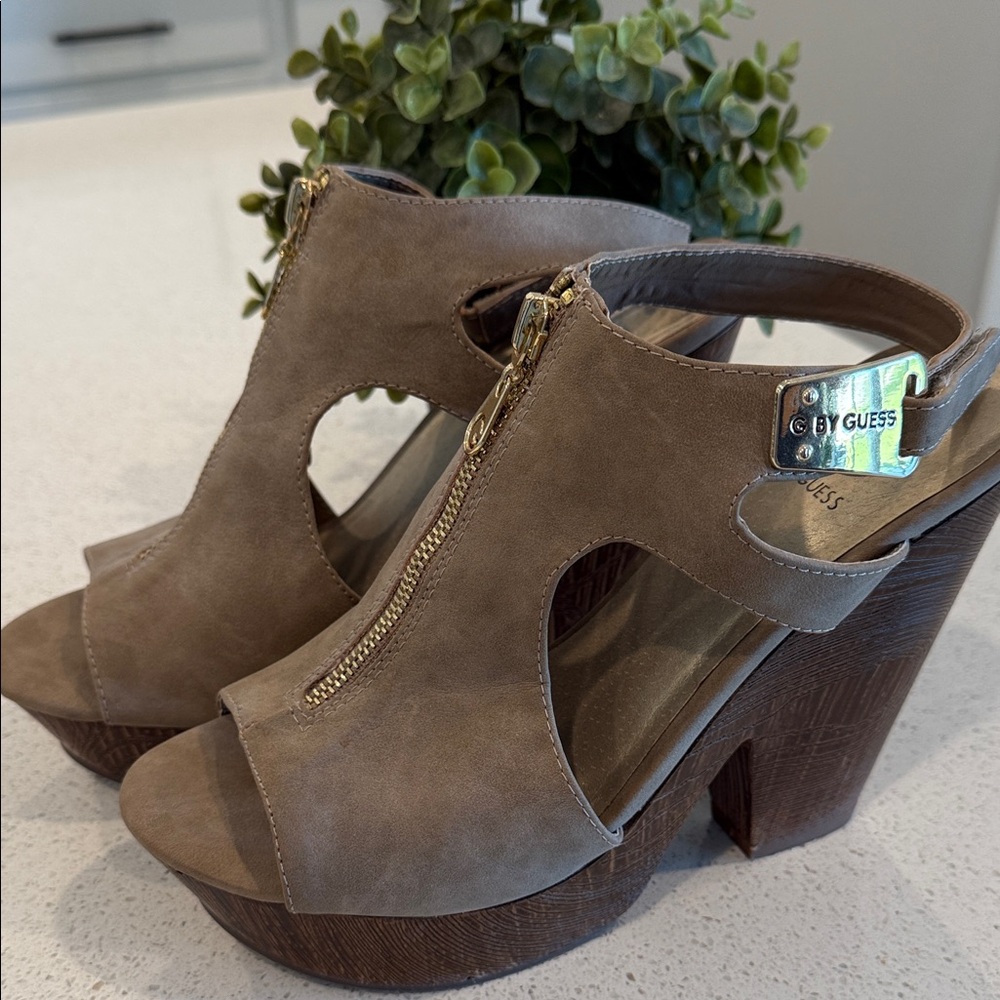 G by Guess Women's light Brown Platform wedged Heels